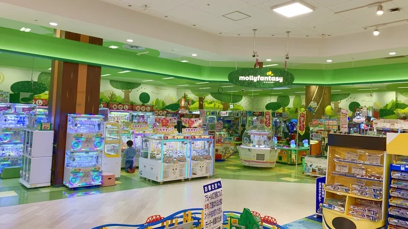 モーリーファンタジー船橋店の外観写真（クレーンゲーム店舗）