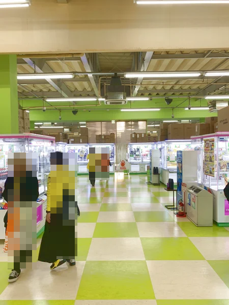 もってきーな＋香取店の店内写真（クレーンゲーム店舗）