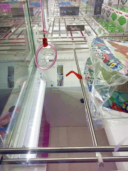 スーパーウェーブ柏店のクレーンゲーム台の写真（クレーンゲーム店舗）