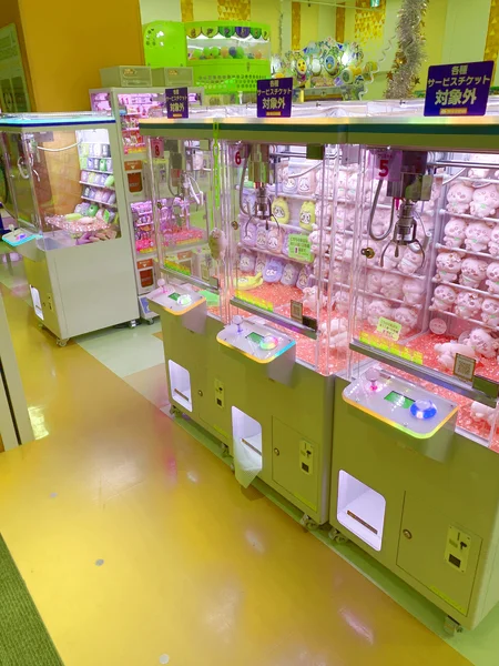 タイトーステーション セブンパークアリオ柏店のクレーンゲーム台の写真（クレーンゲーム店舗）