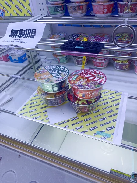 クレーンパーク クレパ八街店のクレーンゲーム台の写真（クレーンゲーム店舗）