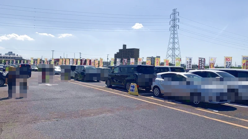 もってきーな千葉椎名崎店の駐車場写真（クレーンゲーム店舗）