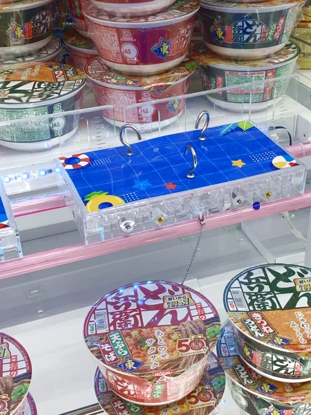 ラウンドワン市川鬼高店のとれすぎーのアイランドのクレーンゲーム台の写真