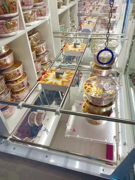 GiGOクレーンゲームオアシス フェスティバルウォーク蘇我のクレーンゲーム台の写真（クレーンゲーム店舗）