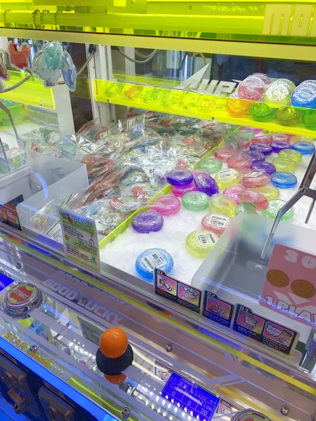 もっかい堂Turbo九十九里片貝店のクレーンゲーム台の写真（クレーンゲーム店舗）
