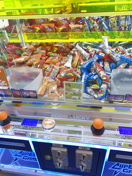 もっかい堂Turbo九十九里片貝店のクレーンゲーム台の写真（クレーンゲーム店舗）